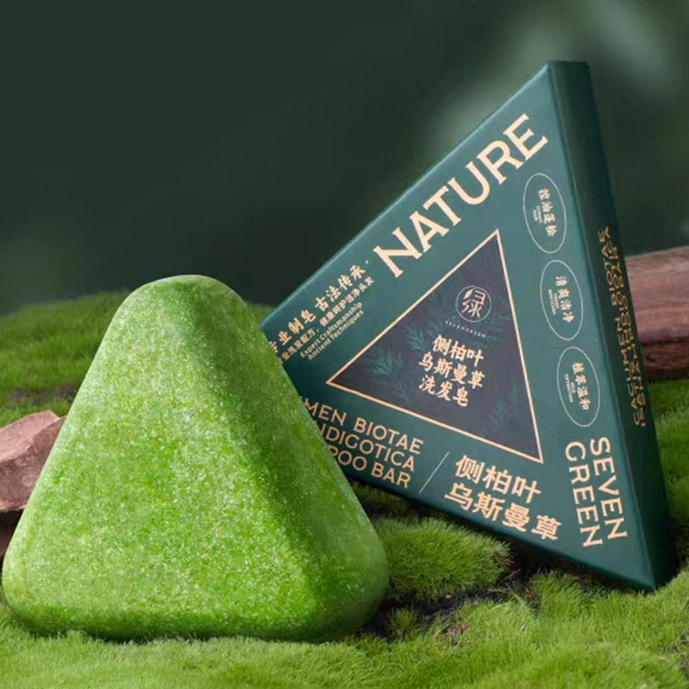 Hair Care Products - Naturalny szampon w kostce Nature Triangle,